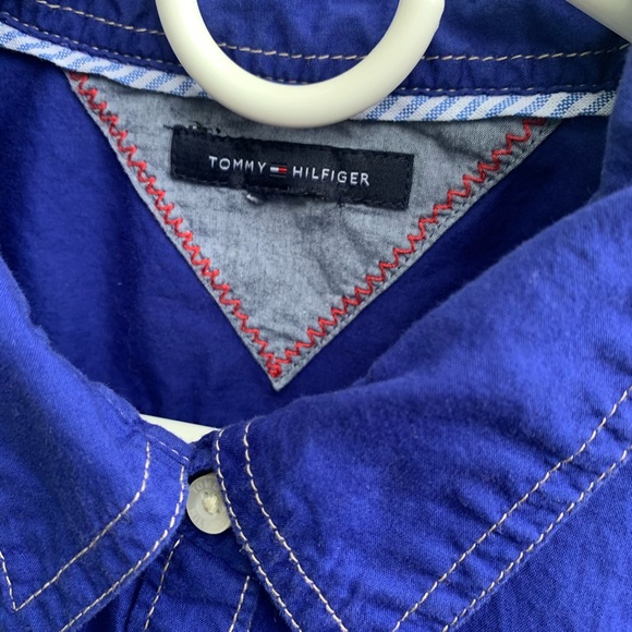 🌟2 for $12🌟Tommy Hilfiger Button down Top - Picture 5 of 5